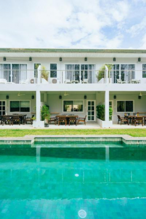 Isara Khao Lak